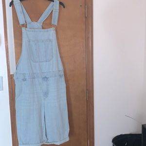 Light washed, overall shorts from Forever 21